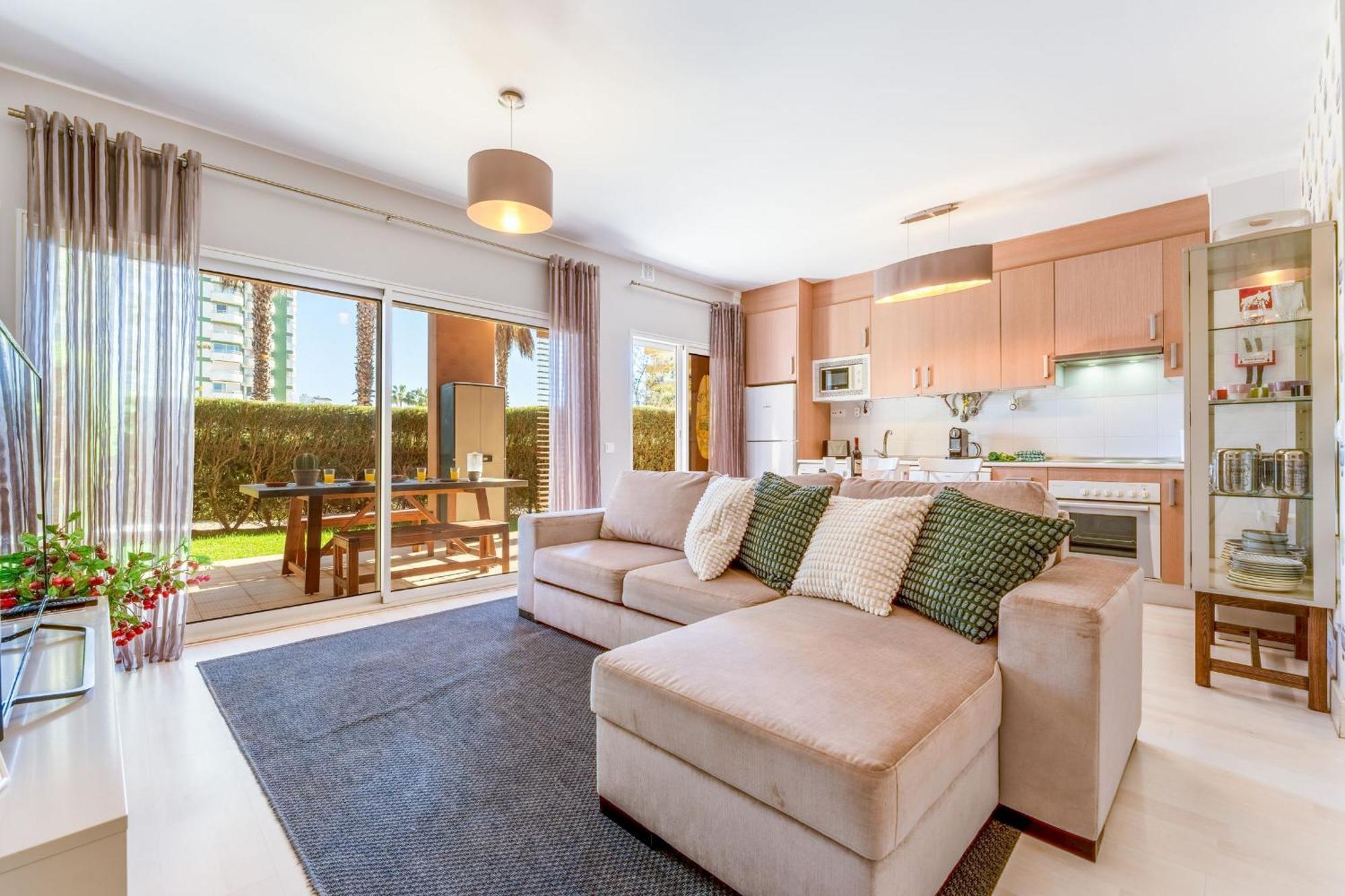 Serene Ocean 1 Bdr Apartment With Patio By Lovelystay Portimão Exteriör bild
