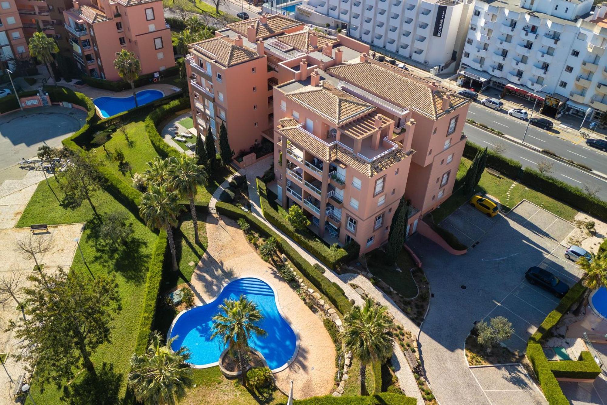Serene Ocean 1 Bdr Apartment With Patio By Lovelystay Portimão Exteriör bild